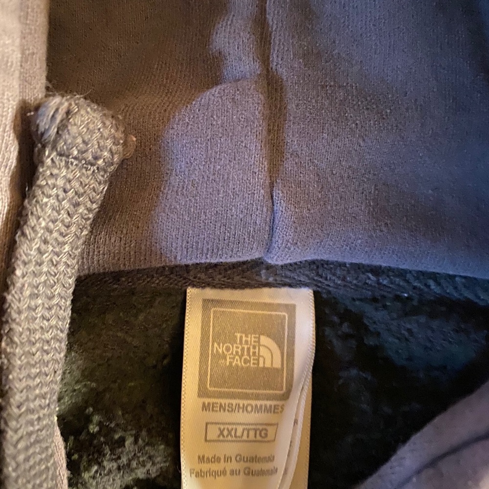 Men’s north face hoodie